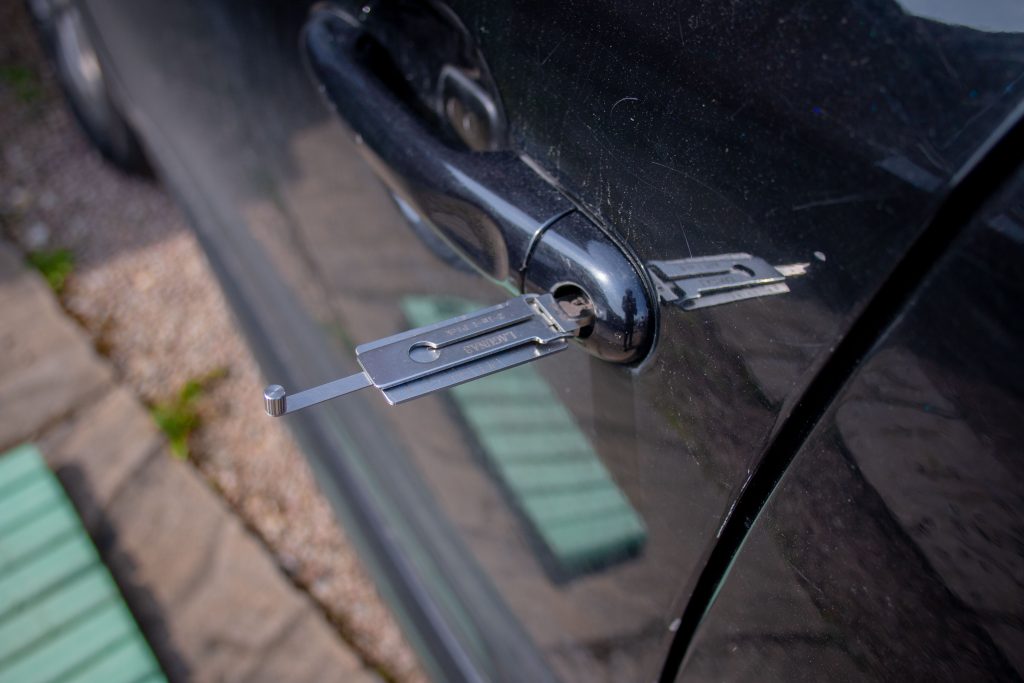 Clé enfermée dans la voiture